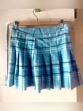 Full Tilt pleated skirt size XS